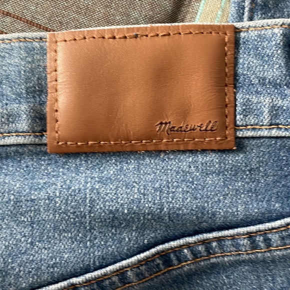 Madewell Jeans 10” High Rise Skinny Jeans - Picture 6 of 8
